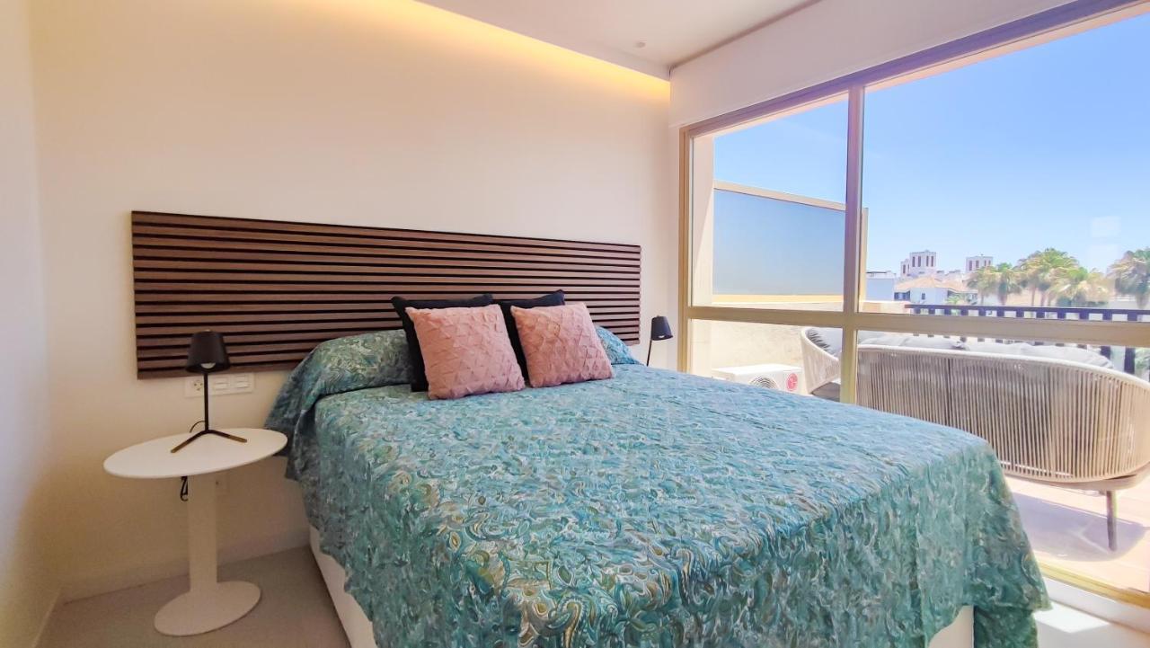 Oleholidays 443 Romana Playa Vistas Al Mar Appartamento *